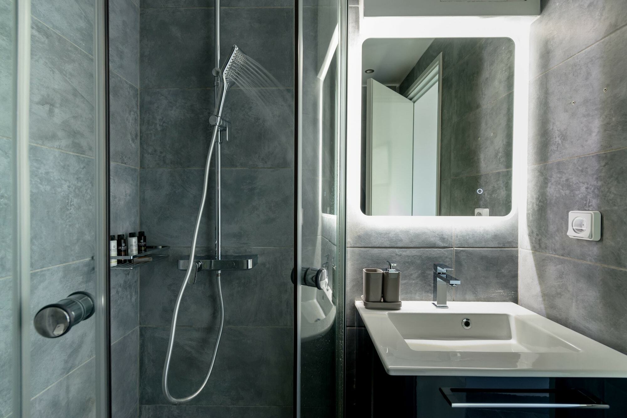 Fos Residential Apartments Atenas Exterior foto